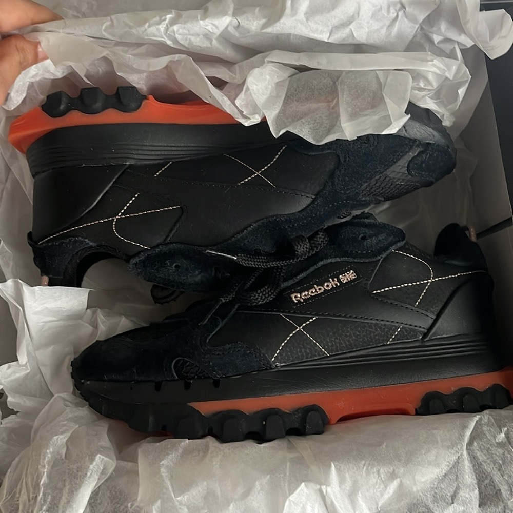 Limited edition Black Leather Women’s 8 Reebok Cardi B x Classic